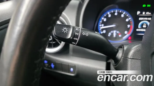 Hyundai Kona 2021 — фото 19