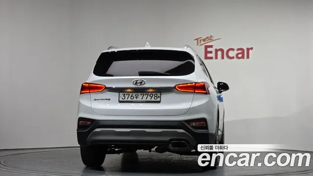 Hyundai Santafe 2020 — фото 4