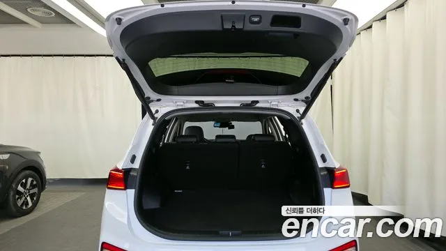 Hyundai Santafe 2020 — фото 20