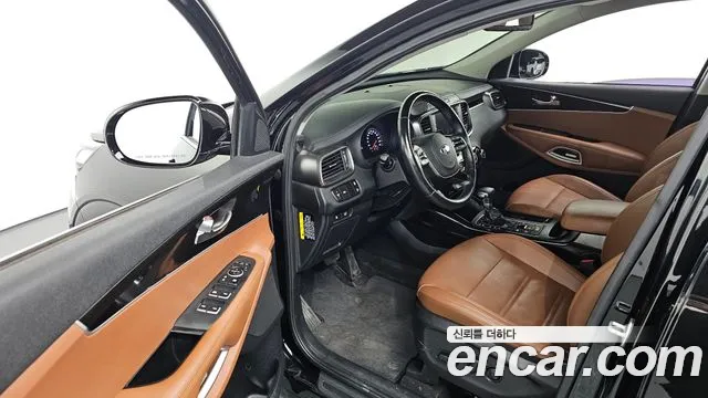 Kia Sorento 2019 — фото 10