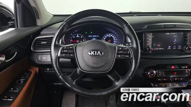 Kia Sorento 2019 — фото 15