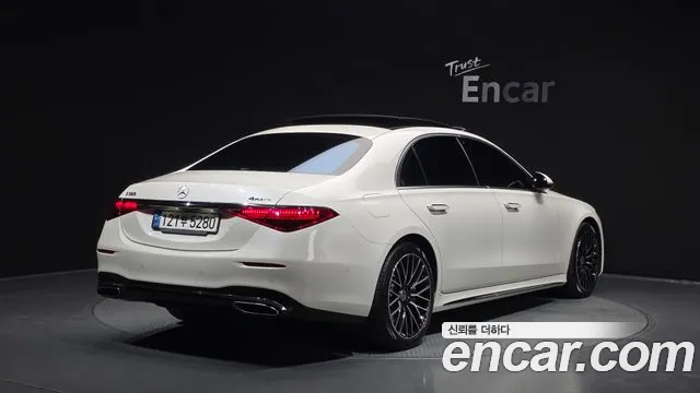 Mercedes-Benz S-Class 2022 — фото 2