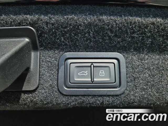 Audi A6 2023 — фото 11