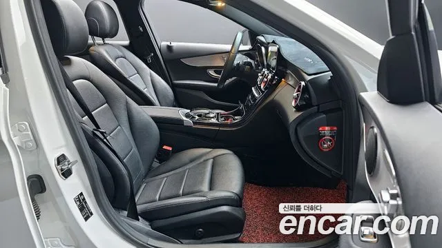 Mercedes-Benz C-Class 2020 — фото 11