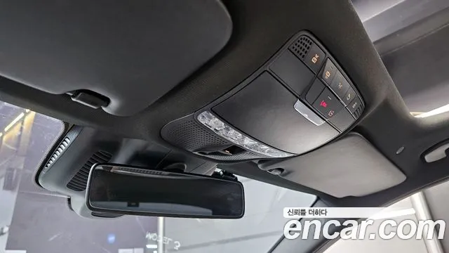 Mercedes-Benz C-Class 2020 — фото 17