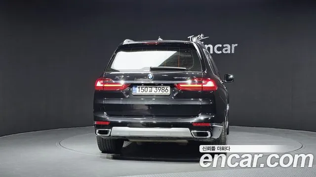 BMW X7 2022 — фото 4