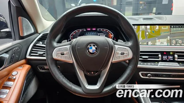 BMW X7 2022 — фото 13