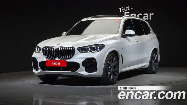 BMW X5 2022 — фото 1