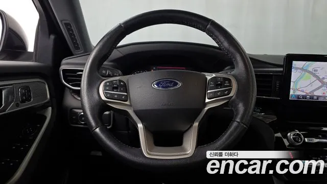 Ford Explorer 2021 — фото 13