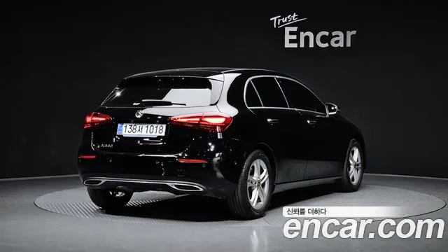 Mercedes-Benz A-Class 2024 — фото 2
