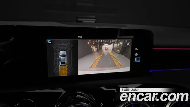 Mercedes-Benz A-Class 2023 — фото 15