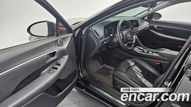 Hyundai Sonata 2021 — фото 10