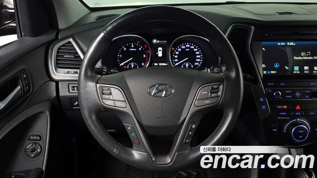 Hyundai Santafe 2016 — фото 13