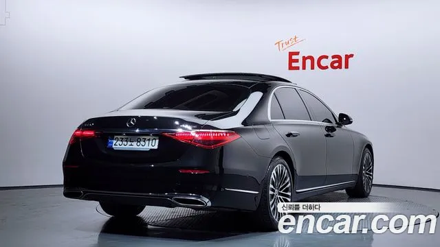 Mercedes-Benz S-Class 2023 — фото 2