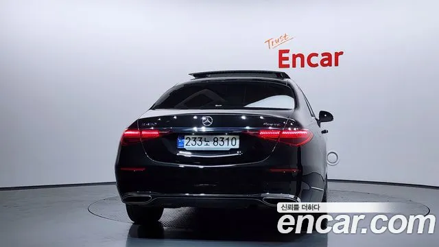 Mercedes-Benz S-Class 2023 — фото 4