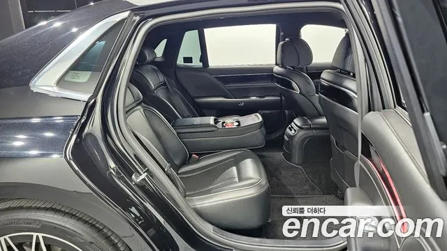 Genesis G90 2022 — фото 11