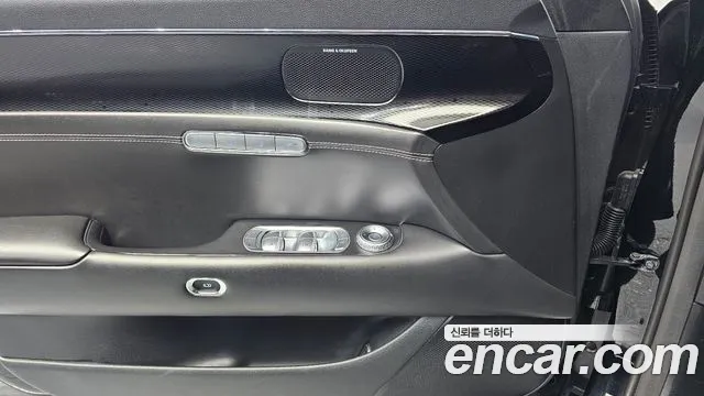 Genesis G90 2022 — фото 13