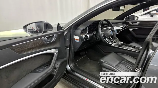 Audi A7 2020 — фото 10