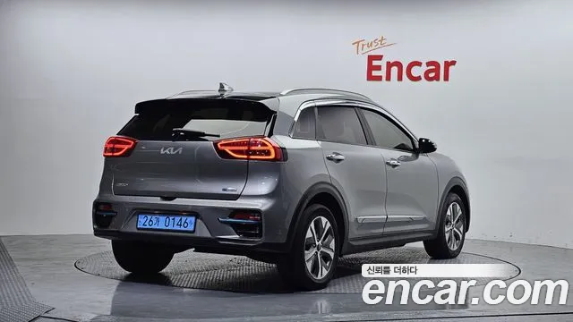 Kia Niro 2022 — фото 2