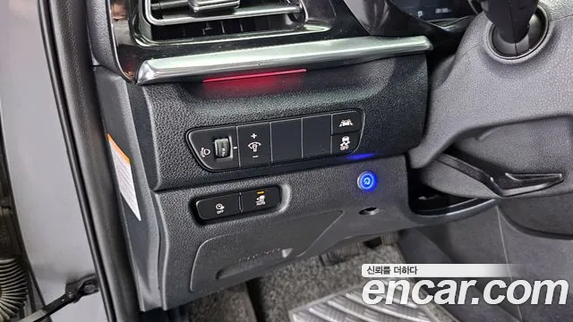 Kia Niro 2022 — фото 16