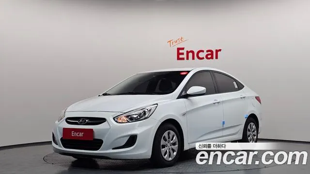 Hyundai Accent 2017 — фото 1