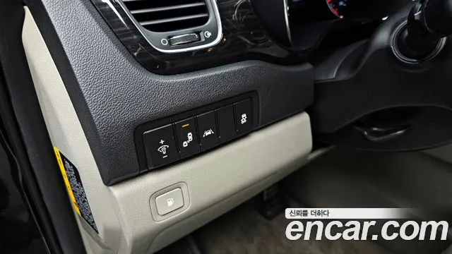 Kia Canival 2019 — фото 16