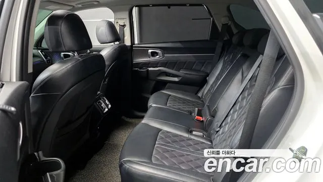 Kia Sorento 2021 — фото 12