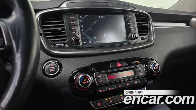 Kia Sorento 2018 — фото 13