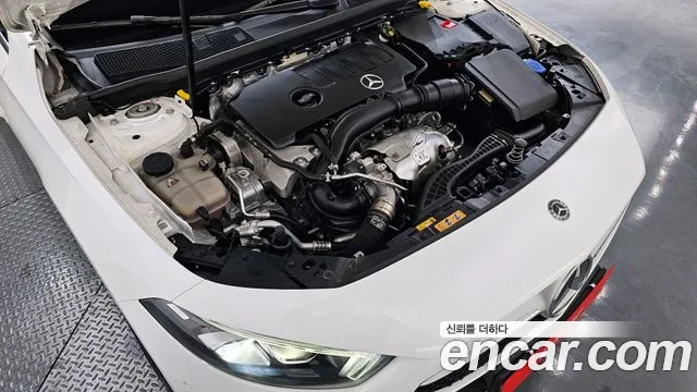 Mercedes-Benz A-Class 2020 — фото 6