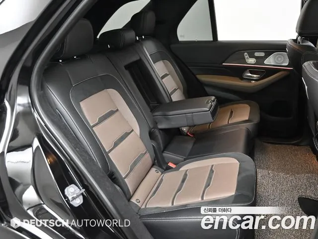 Mercedes-Benz GLE-Class 2020 — фото 12