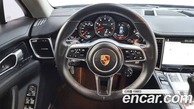 Porsche Panamera 2014 — фото 13