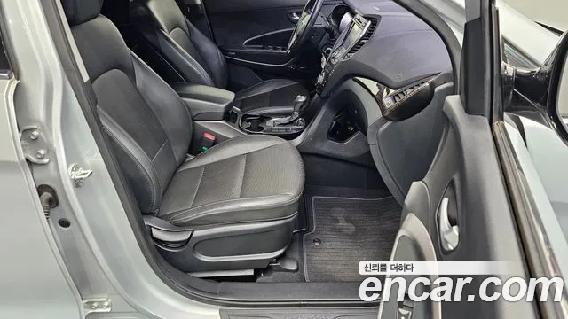Hyundai Santafe 2015 — фото 10