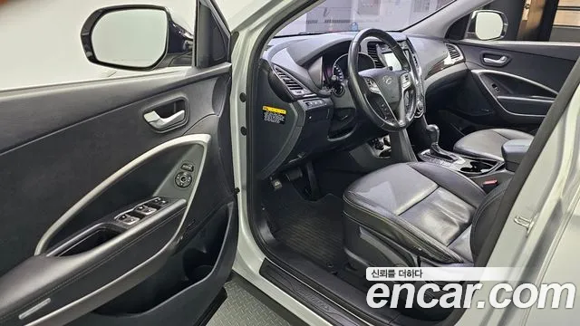 Hyundai Santafe 2015 — фото 11