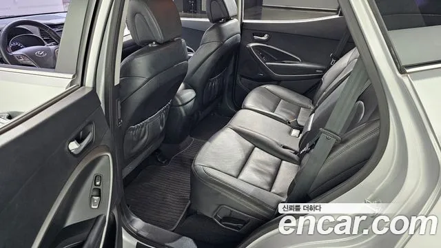 Hyundai Santafe 2015 — фото 12