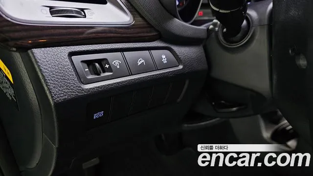 Hyundai Santafe 2015 — фото 14