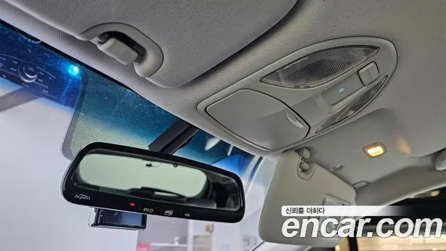 Hyundai Santafe 2015 — фото 19