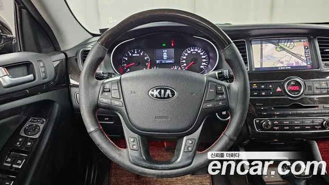 Kia K7 2013 — фото 13