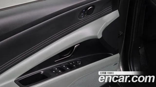 Hyundai AVANTE 2024 — фото 16