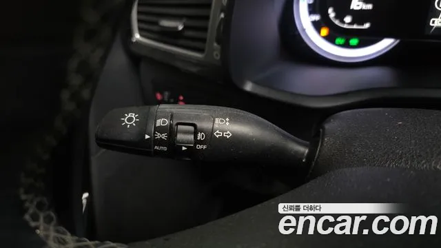 Kia Niro 2017 — фото 17