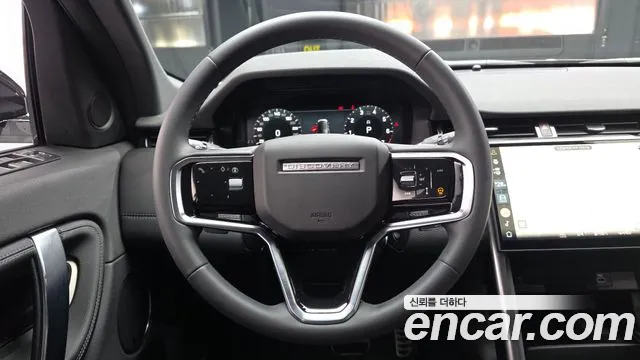 Land Rover Discovery Sport 2025 — фото 13