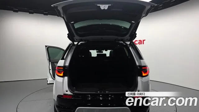 Land Rover Discovery Sport 2025 — фото 20