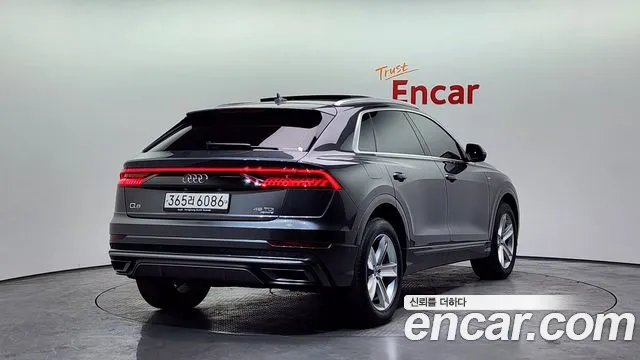 Audi Q8 2020 — фото 2
