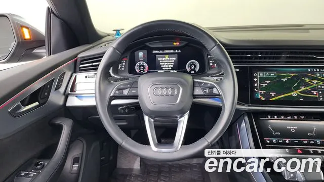 Audi Q8 2020 — фото 13