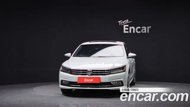 Volkswagen Passat 2018 — фото 3