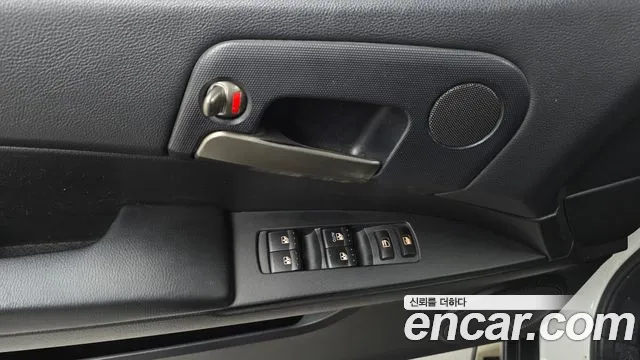 KG_Mobility_Ssangyong KORANDO 2018 — фото 17