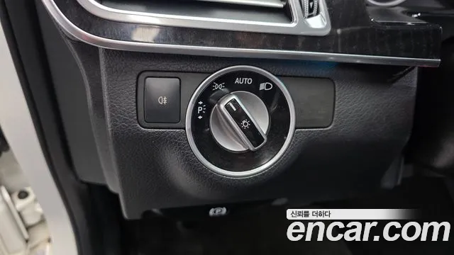 Mercedes-Benz E-Class 2014 — фото 17
