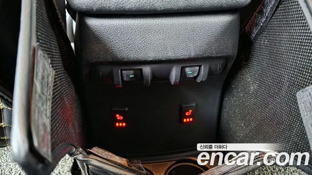 Jeep Wrangler 2012 — фото 19