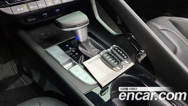 Hyundai AVANTE 2021 — фото 14