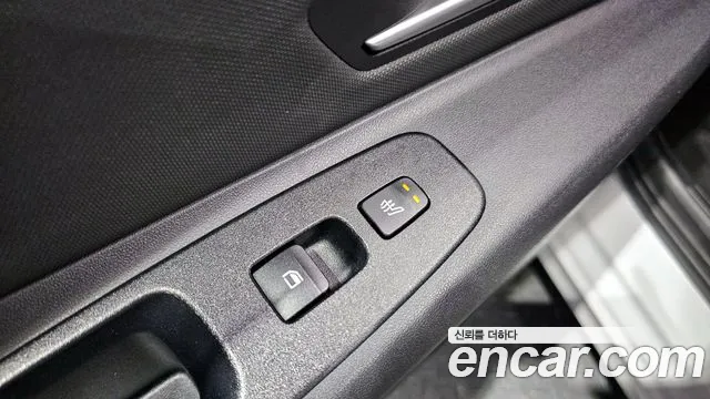 Hyundai AVANTE 2021 — фото 17