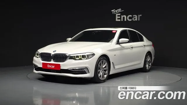BMW 5-Series 2018 — фото 1